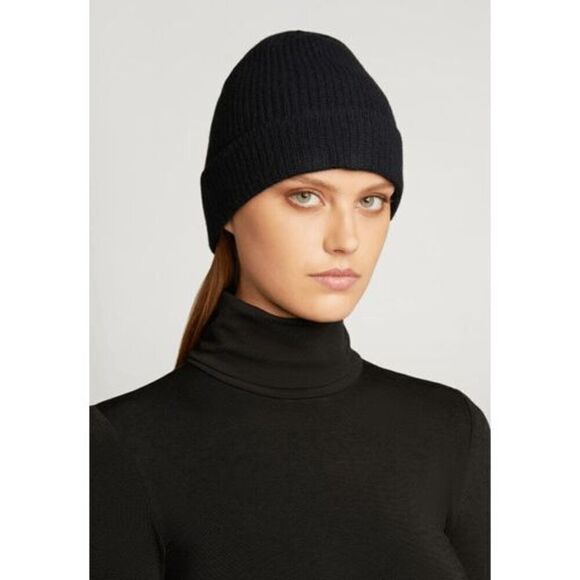 NWT Wolford Neytiri Knitted Cap Hat Beanie Black - Picture 1 of 9